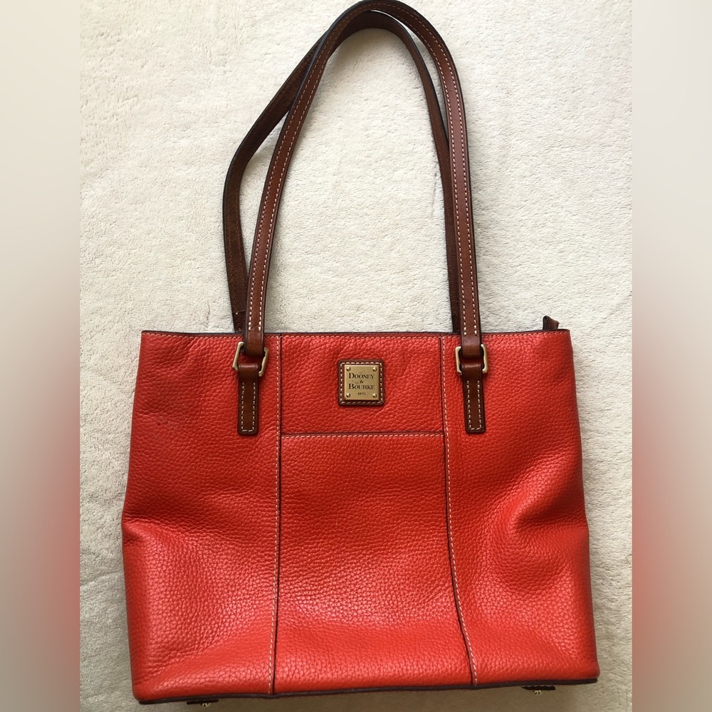 Dooney and Bourke Lexington small tote pebble grain